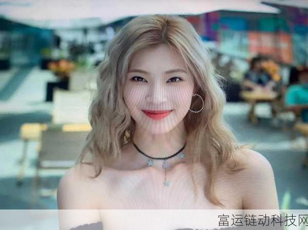 手游攻略大揭秘,郑梓妍如何在美女环绕中完美通关?