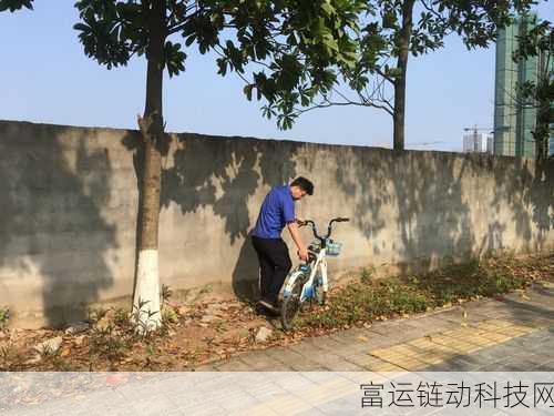 ju162外勤中突然下大雨:1. 突如其来的大雨,外勤工作的挑战与应对