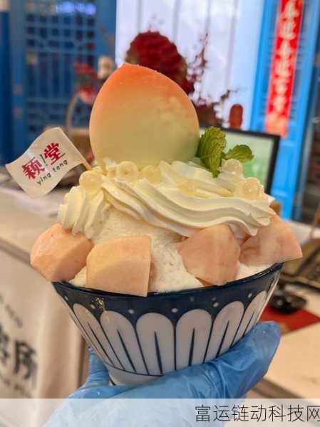 把坤坤戳进桃子:1. "坤坤与桃子的奇妙邂逅:果园里的浪漫故事