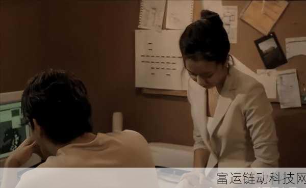 网站床戏:1. "探索床戏背后的情感:爱与欲望的交织