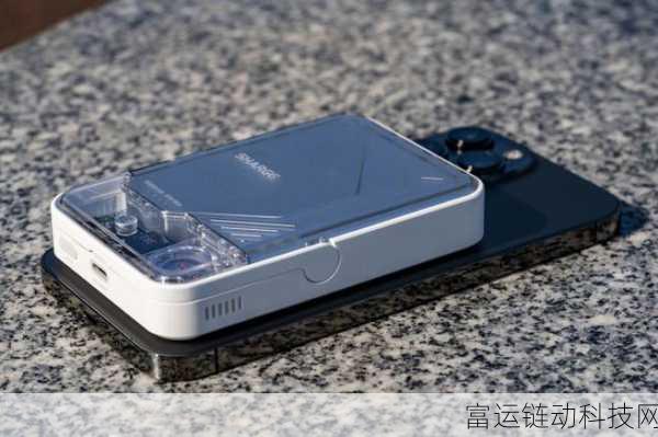 闪极飓风2磁吸充电宝震撼发布,手游玩家续航新神器
