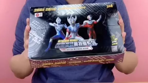 奥特曼系列卡牌UR珍稀度价值揭秘，市场估价与收藏攻略