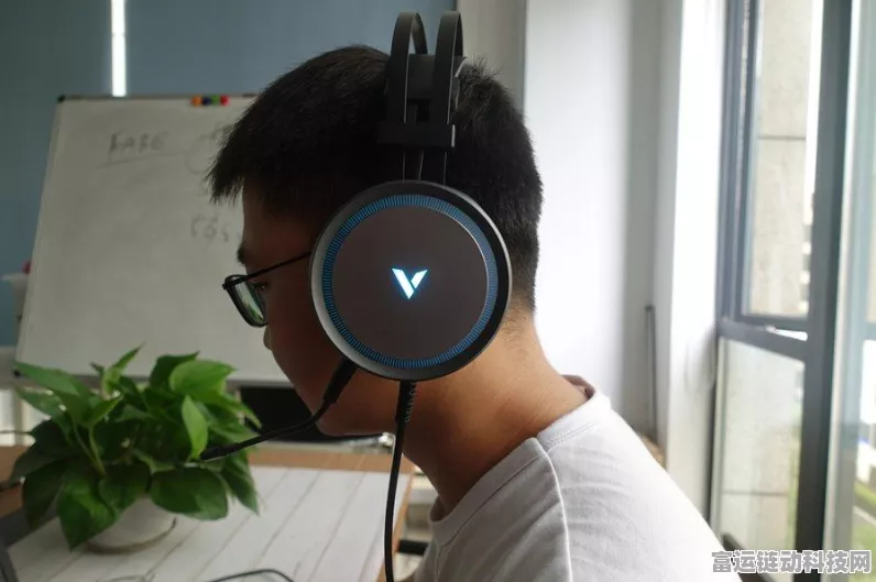 JSAUX震撼发布，专为iPhone游戏爱好者打造的全新手柄，重塑游戏体验！