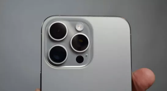 iPhone17设计革新曝光，颠覆性变化引领科技潮流