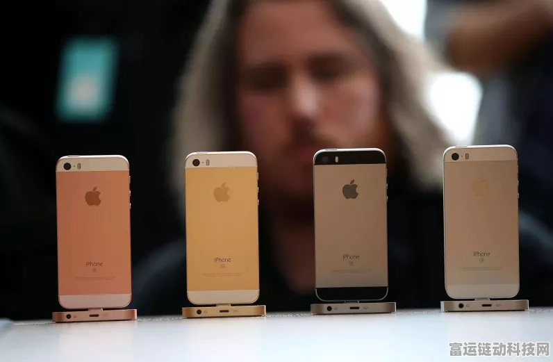 iPhone SE 4惊艳亮相，全新渲染图曝光，设计细节大揭秘