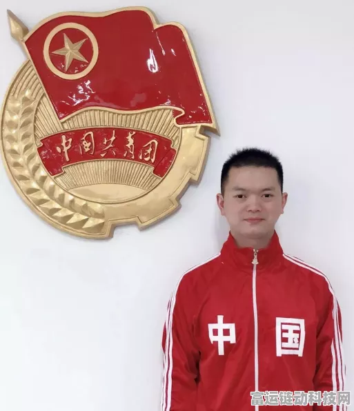 王者荣耀战队宣言VS战队公告，揭秘战队风采背后的文字艺术