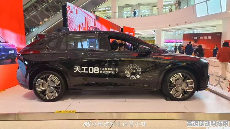 手游界新宠儿，卓驭智驾技术融入红旗天工08纯电SUV灵感，开启智能操控新纪元