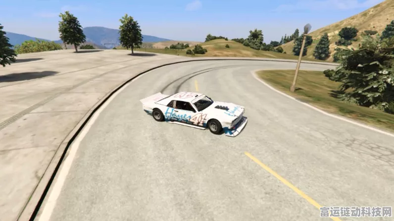 手游漂移新纪元，GTA5PC版漂移技巧完美移植，赛道称霸秘籍揭秘