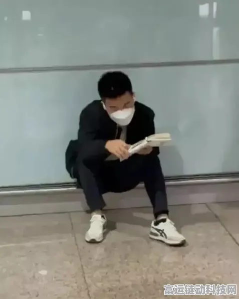 手游圈热议，董宇辉抖音黄V被撤，是否与手游代言风波有关？
