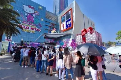 宝可梦GO中文版震撼登场！探索二次元精灵世界，卡牌角色扮演新纪元