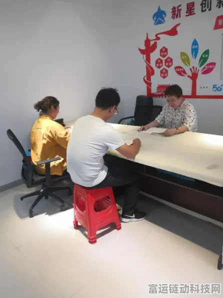 我的世界陷阱箱辨识攻略，解锁生存智慧，避开致命陷阱！