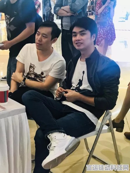 王者荣耀夺冠秘籍，揭秘顶尖战队背后的默契配合与制胜策略