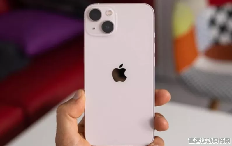 iPhone SE4尺寸曝光，小屏旗舰或成备用机新宠？