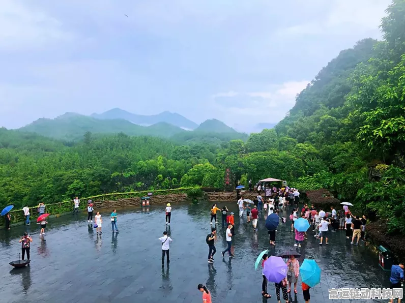 光与夜之恋联动库洛米，萧逸收信全览：探索暗夜中的光与爱之诗篇